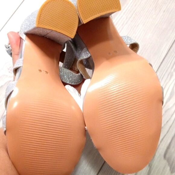 (21-3549) IDIFU Women's Chunky High Heel Sandal Sz 5.5 - Picture 8 of 12